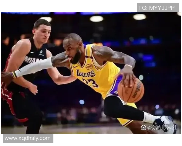 湖人对决热火精彩回放12月11日全场比赛精彩瞬间回顾